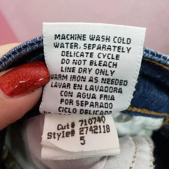 l.e.i Bell Bottom Jeans with Flags Size 5 - Picture 4 of 6